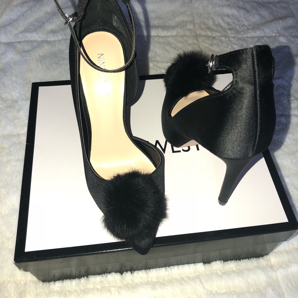 Dress shoe
